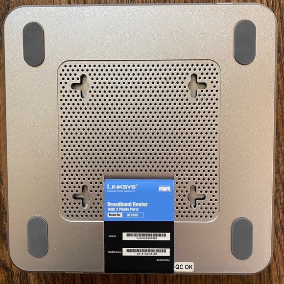 Linksys broadband router with 2 phone ports - Picture 4 of 6